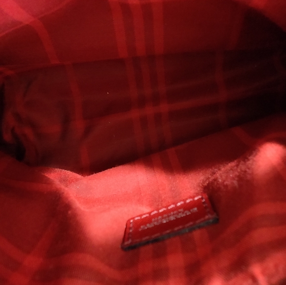 Burberry - Small Shoulder Bag - Picture 15 of 16